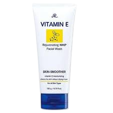 Love JoJo Vitamin E Moisturizing Care Facial Wash