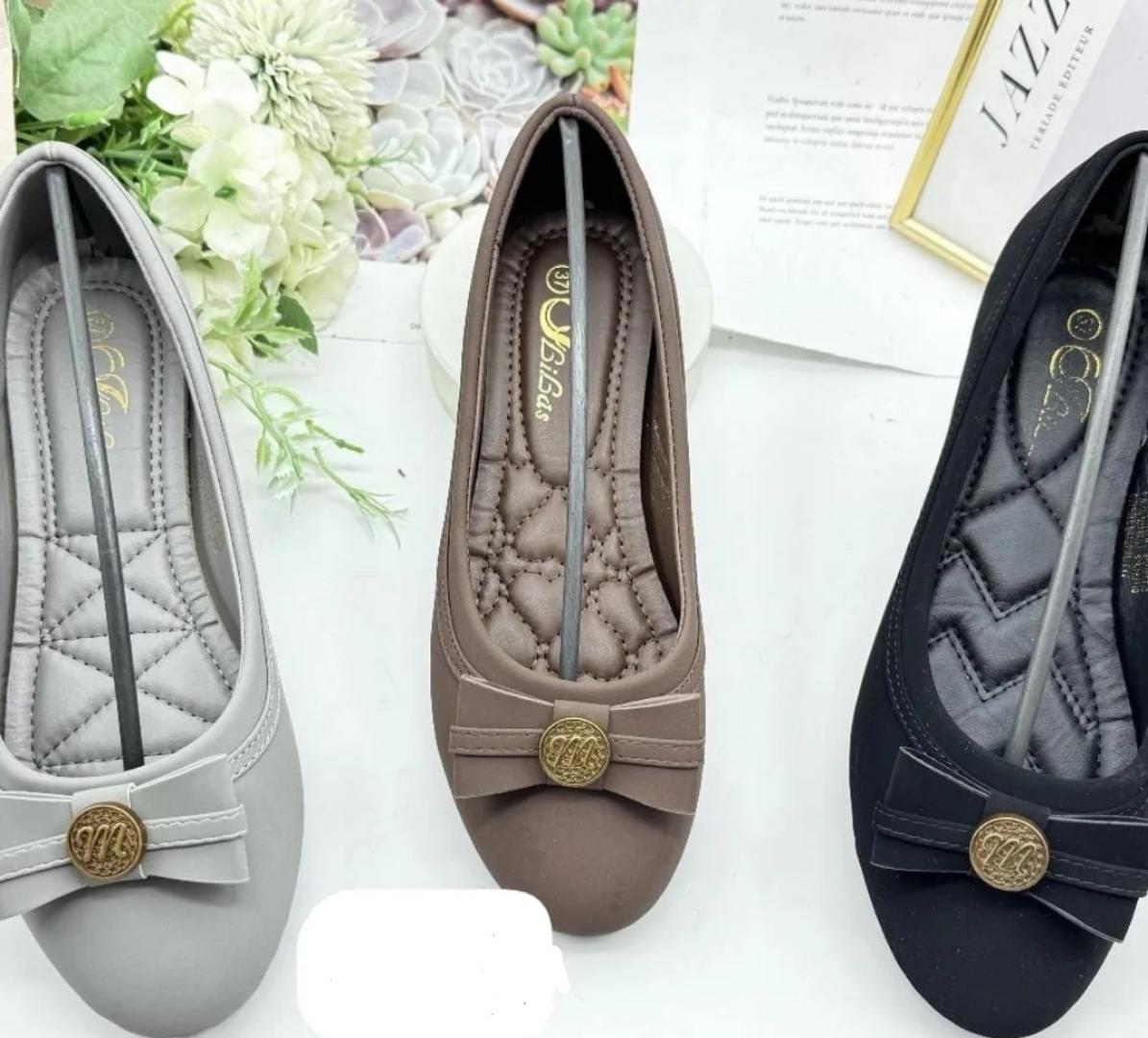 dolly & Slip-Ons Ladies Shoes High Quality Fashion Women Shoes Fashion Girls' Ballerinas and Flats cute women's doll shoes. Elegant and comfortable