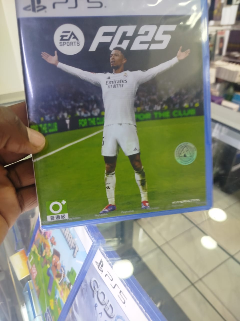 EA SPORTS FC 25 video game for the PlayStation 5 (PS5) console.
Game Type: It is a football (soccer) simulation game developed by EA Canada and EA Romania, and published by Electronic Arts. 
Features: