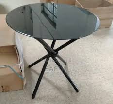 Modern Round Black Side Table – Minimalist Metal Frame with Glass Top for Living Room, Bedroom, or Cafe