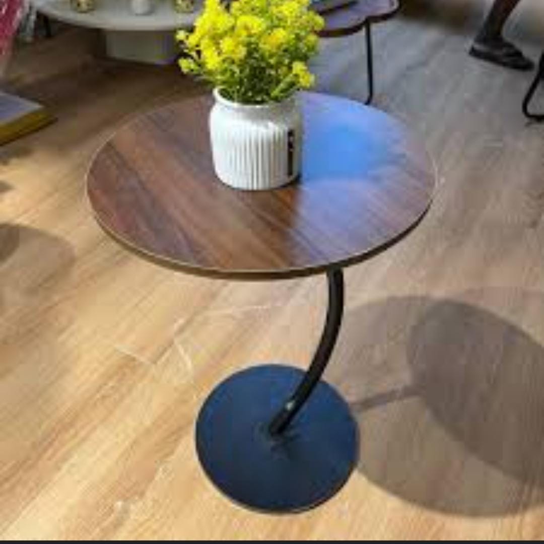 Modern C-Shape Curved Metal Side Table with Walnut Finish Round Top