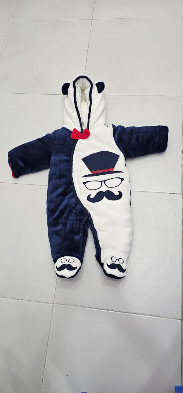 Heavy Baby Rompers – Thick, Warm & Cozy Jumpsuits for Cold WeatherHeavy Baby Rompers with Closed Feet – Thick, Warm & Ultra-Soft Full-Body Sleepsuit for Newborns & Infants (All-Season Comfort)