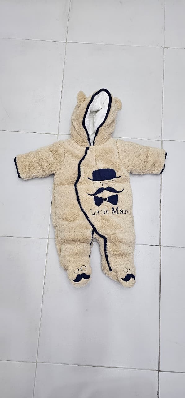 Heavy Baby Rompers – Thick, Warm & Cozy Jumpsuits for Cold WeatherHeavy Baby Rompers with Closed Feet – Thick, Warm & Ultra-Soft Full-Body Sleepsuit for Newborns & Infants (All-Season Comfort)