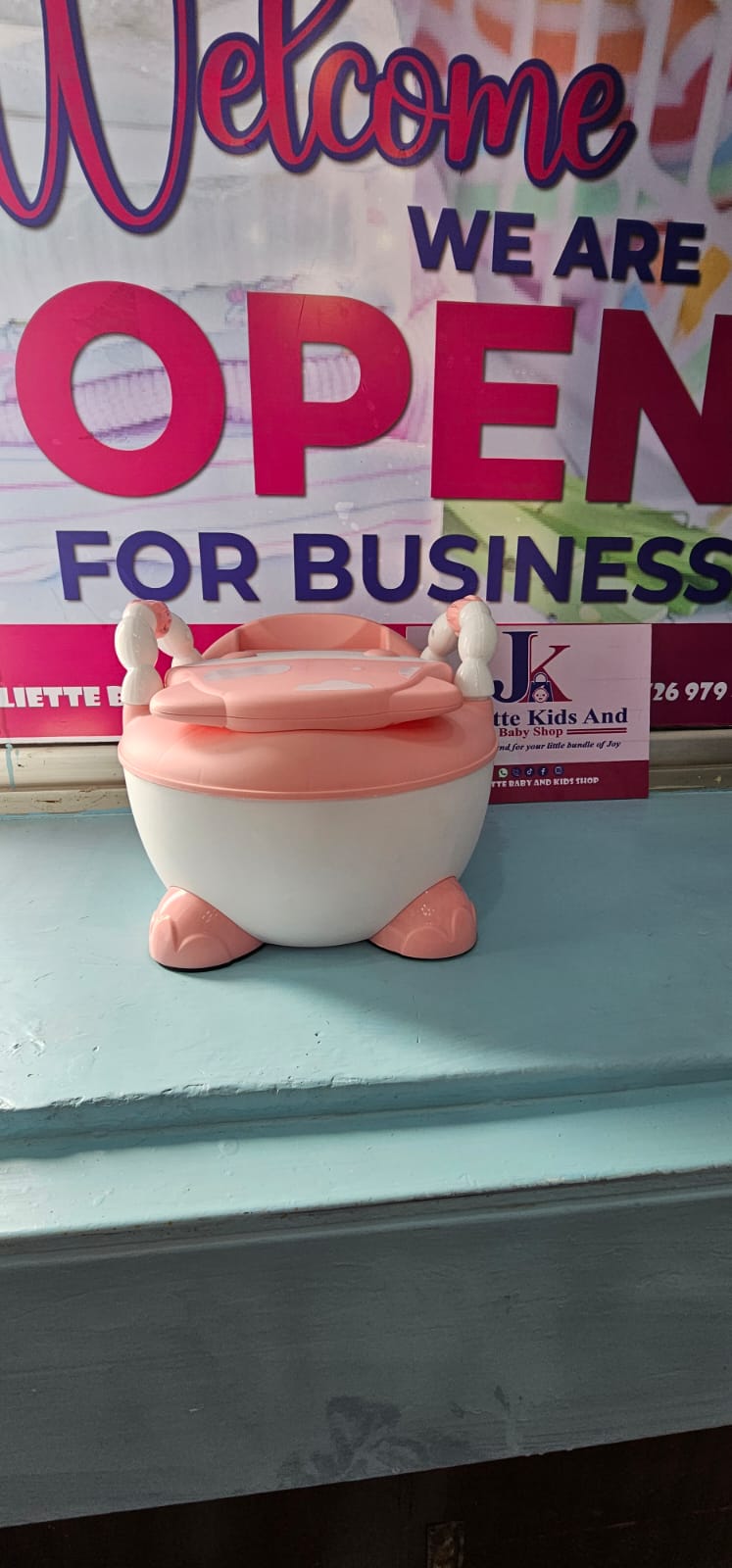 Modern Kids Toilet Seat Potty | Toddler Potty Training Chair with backrest| Easy-Clean, Sturdy & Comfortable sBaby Kids  Portable Potty Training Toilet Seat With Pad Toddler Lovely Toilet Comfortable