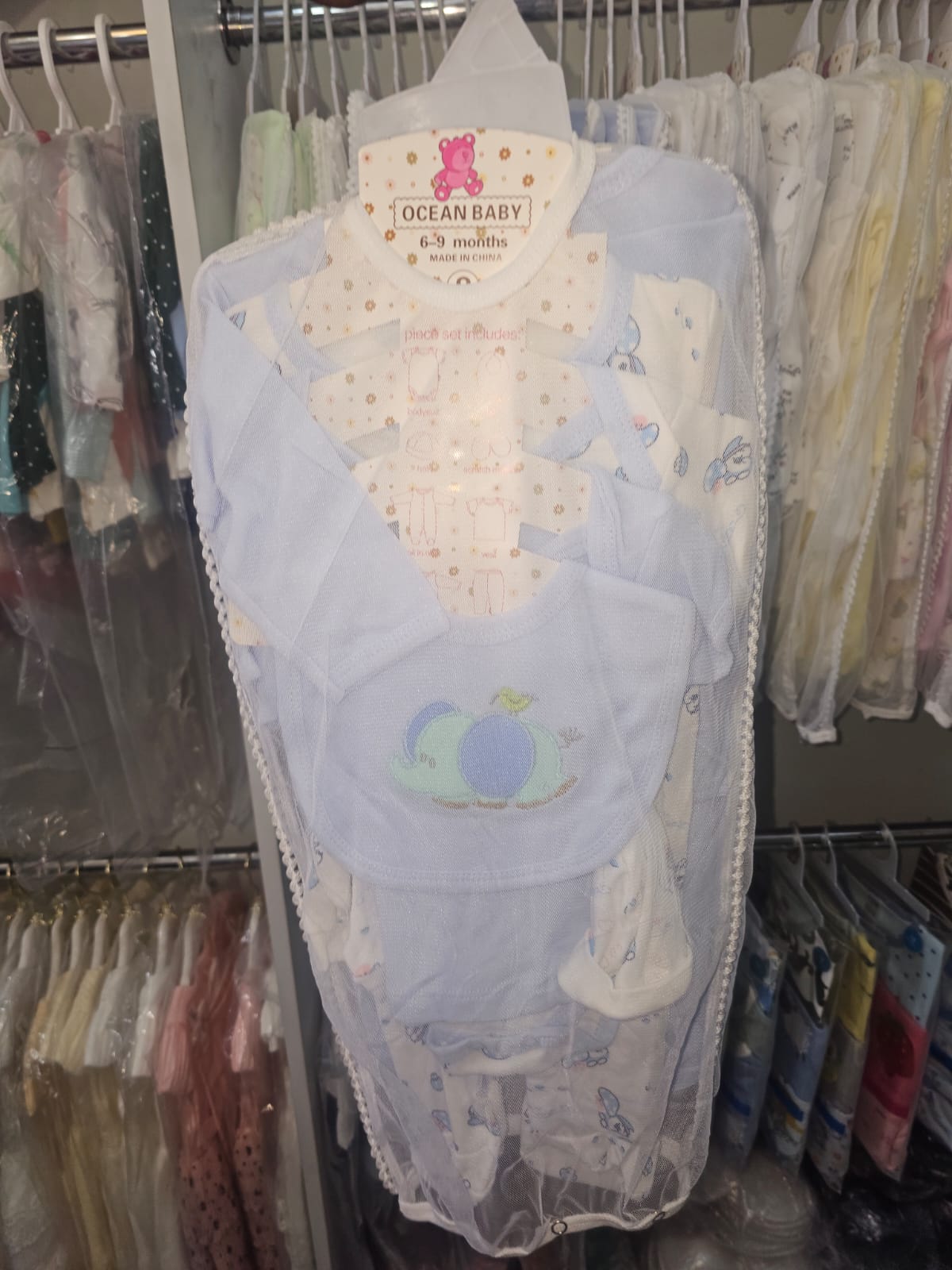 8 Pieces NewBorn Infant Baby Girl Boys Clothes Romper Set Baby Outfits Cute Baby Girl /Boy/unisex Clothing Sets With Hanger 8 PC's receiving set cotton made from a soft and gentle 100% cotton