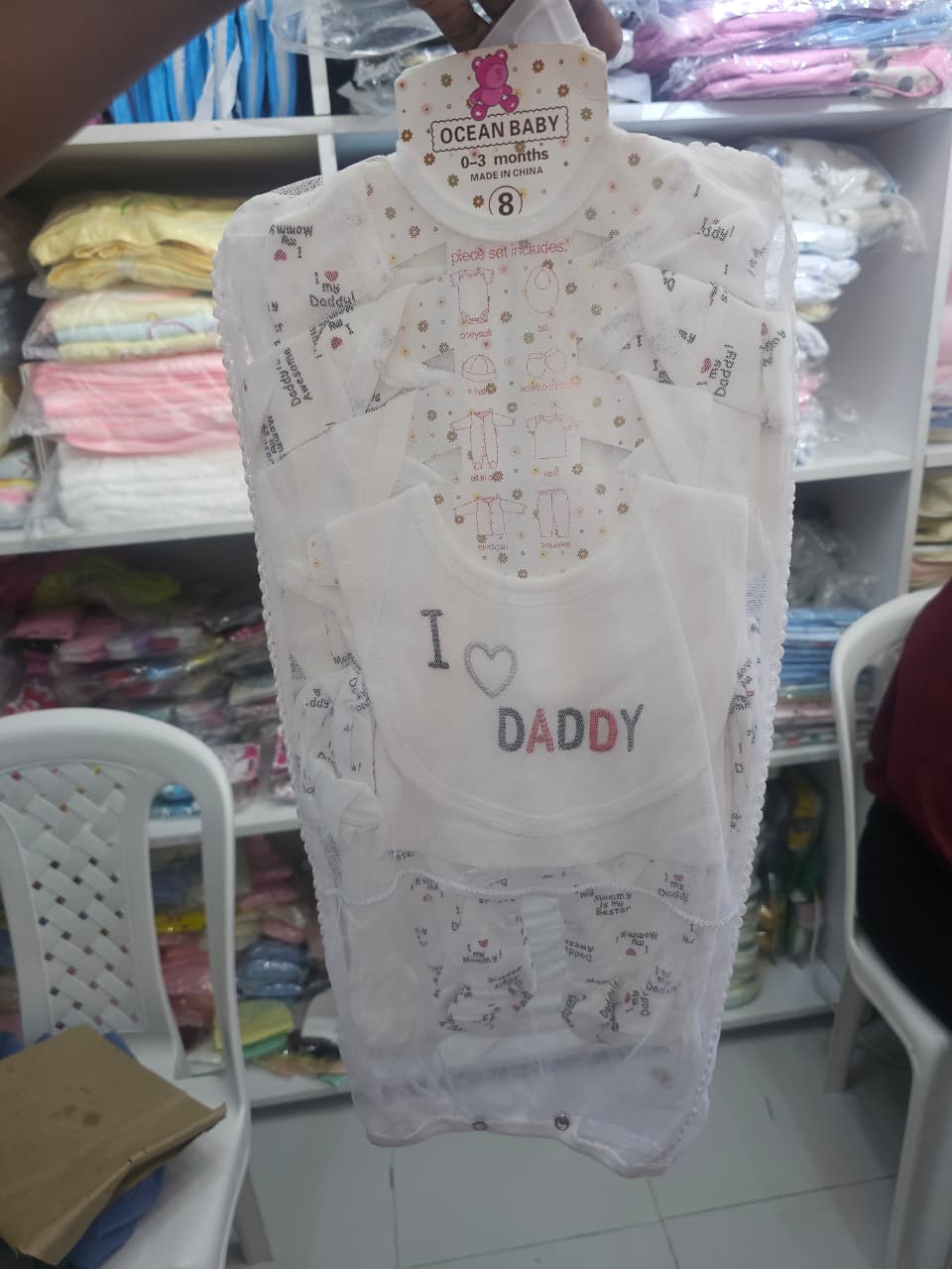 8 Pieces NewBorn Infant Baby Girl Boys Clothes Romper Set Baby Outfits Cute Baby Girl /Boy/unisex Clothing Sets With Hanger 8 PC's receiving set cotton made from a soft and gentle 100% cotton