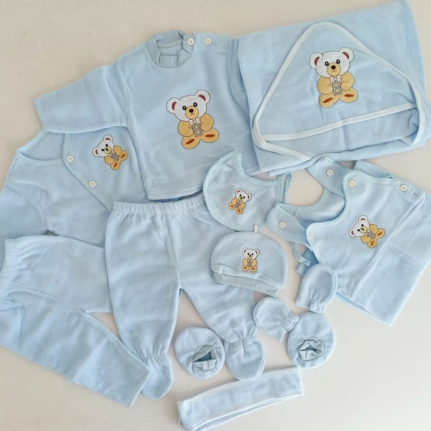 Premium 11PCS Fleece Newborn Baby Receiving Set – Ultra Soft, Warm & Complete Hospital Take-Home Gift Set (Unisex)