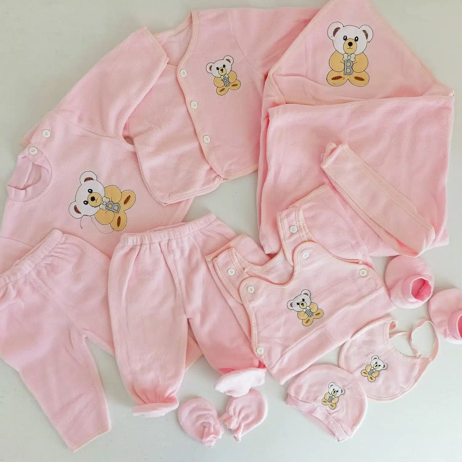 Premium 11PCS Fleece Newborn Baby Receiving Set – Ultra Soft, Warm & Complete Hospital Take-Home Gift Set (Unisex)