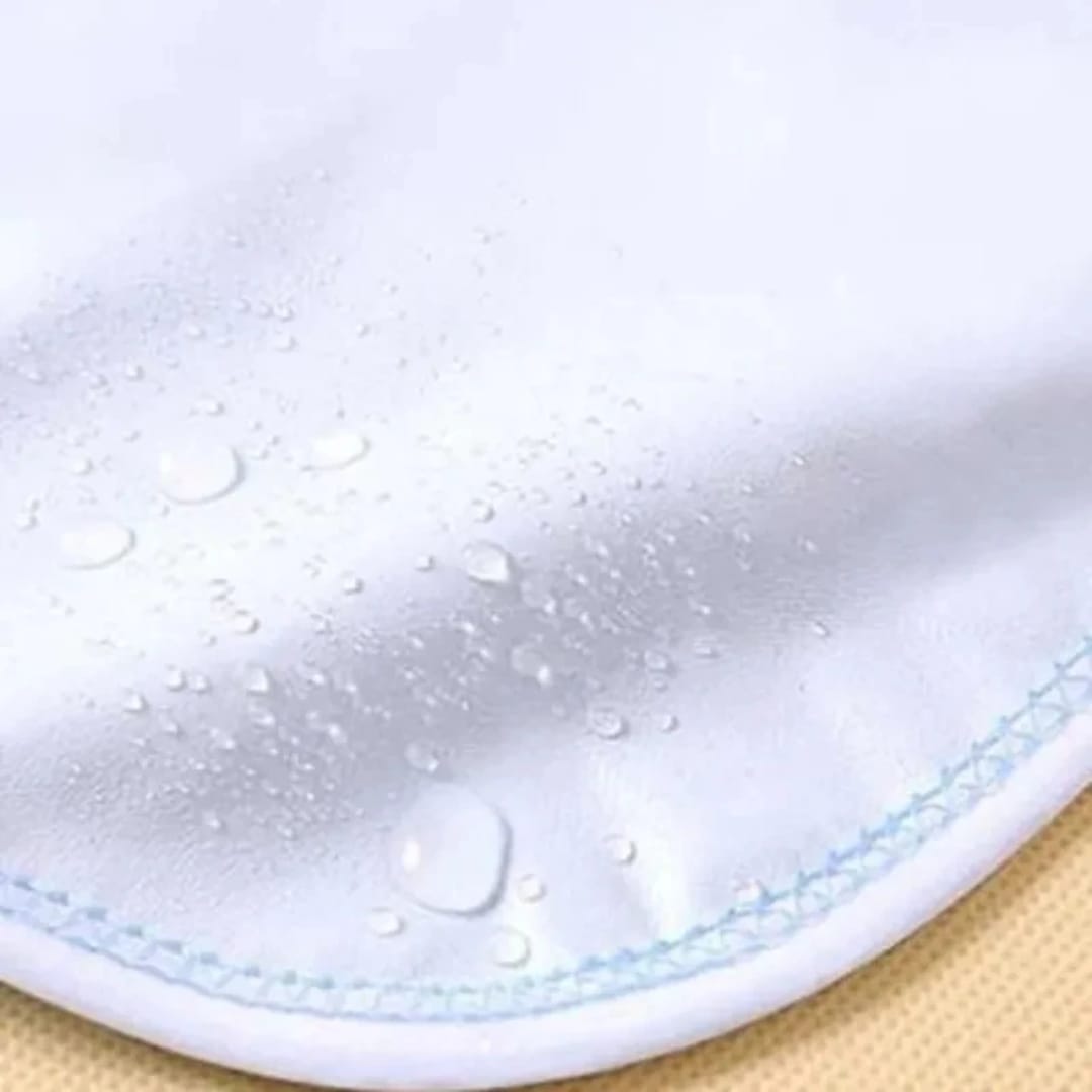 Baby Feeding & Drool Bibs – Soft, Absorbent, Waterproof, Adjustable Unisex Bibs for Boys & Girls, Cartoon Print, 0–3 Years