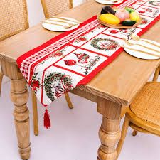 Christmas Themed Table Runner 35x185cm Decorative Holiday Dining Linen, Festive Table Decor for Home, Parties, and Family Gatherings, Elegant Seasonal Centerpiece for Living Room and Kitchen