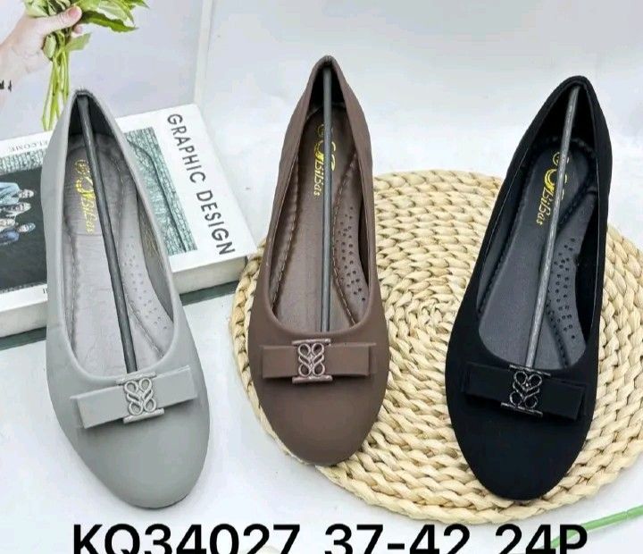 women flat breathable comfortable ladies closed dolly shoes for women and girls
