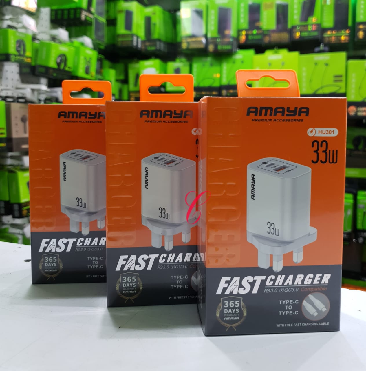 Amaya HU301 33W PD3.0 & QC3.0 Fast Charger.designed for modern smartphones, tablets, and Type-C powered devices. Enjoy ultra-fast, safe and efficient charging whether at home, office or while travelin