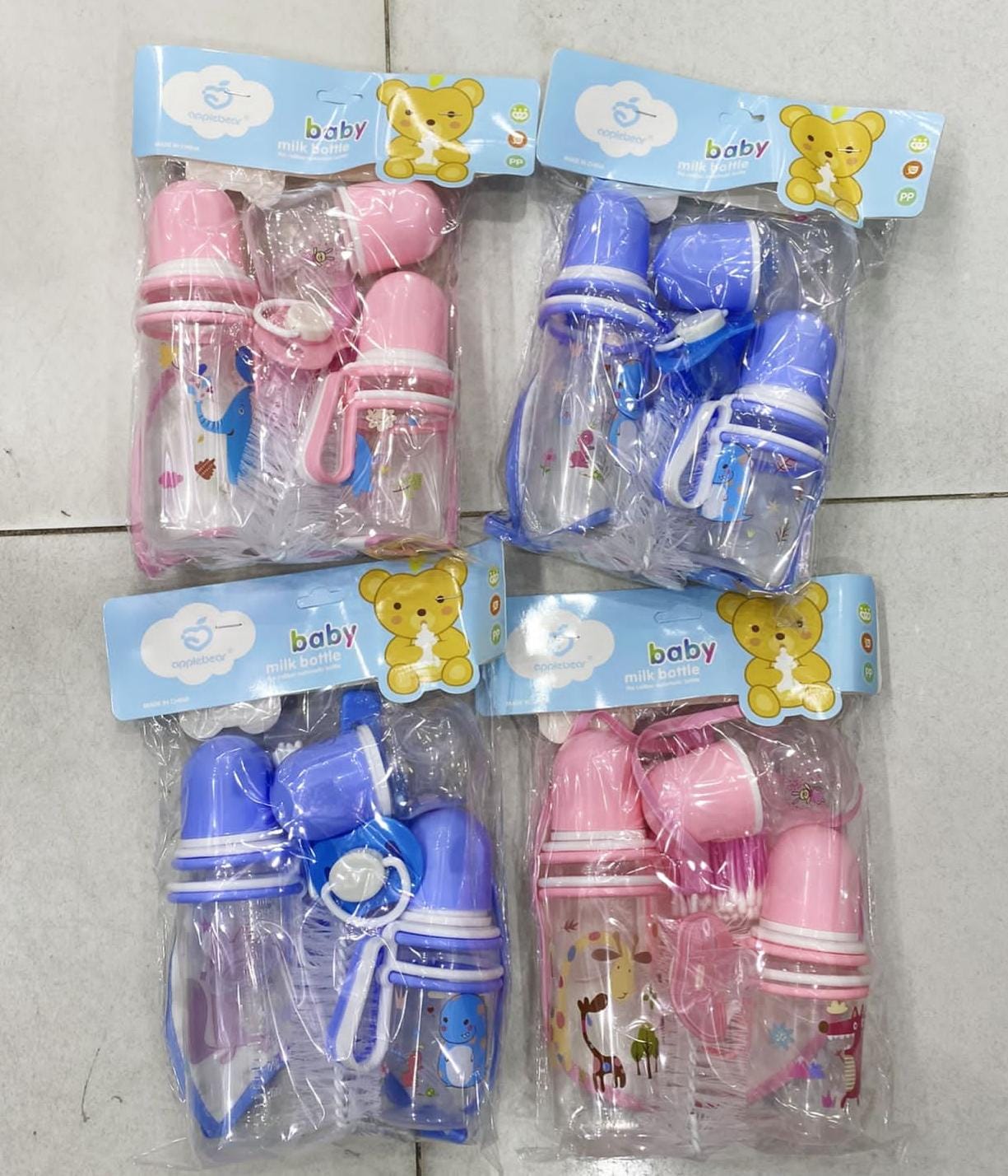 Make feeding easier and more organized with this complete 7-in-1 feeding bottle set, designed for babies and toddlers. Perfect for new moms, travel, and everyday use.