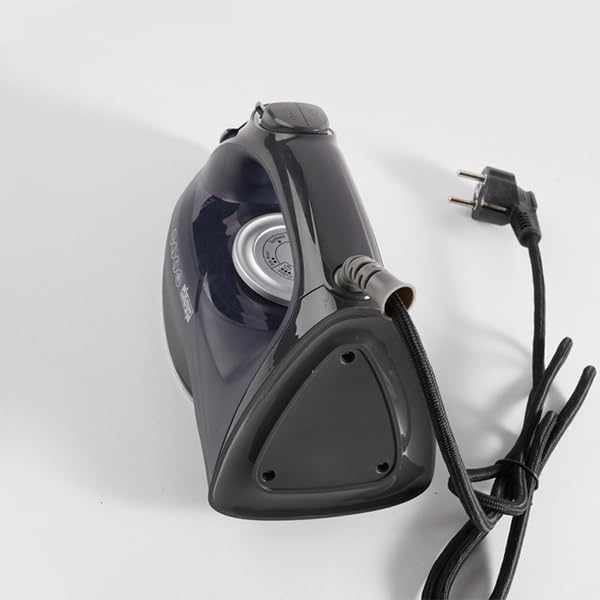 Steam Master Full Size Professional Iron with Retractable Cord and Clear View Steaming iron