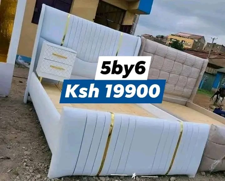 Chester Bed with NO side Drawers