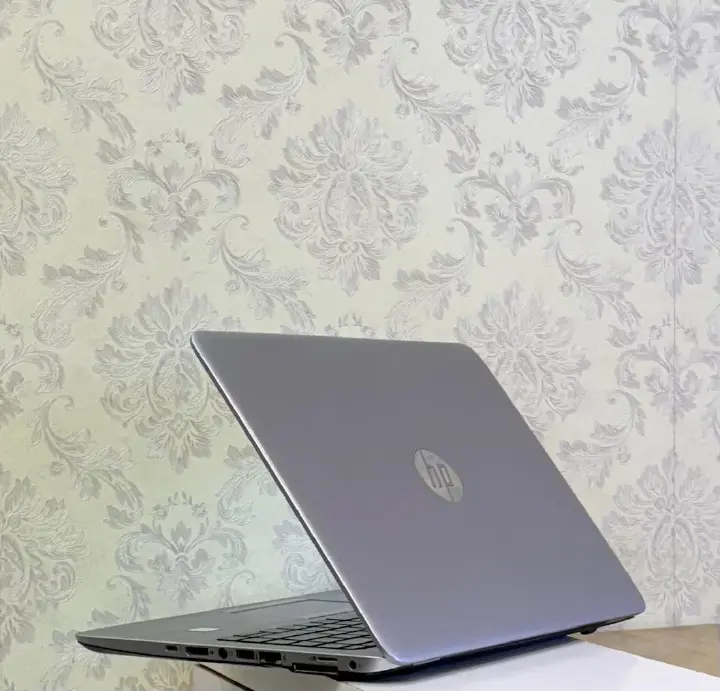 HP EliteBook 840 G4 Laptop – Intel Core i7 7600U Processor,   8GB RAM 256GB SSD
14 Inch Full HD Display, SSD Storage, Business Class Performance, Durable Design for Office, Work and Professional Use