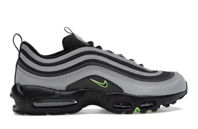 Casual Nike Air Max Ducks Sneaker
A Feather Edition Features Oregon-Inspired Graphics, Rubber Sole, Breathable Durable Materials, Full-length Air Cushioning, and a Supportive, Comfortable Fit Daily.