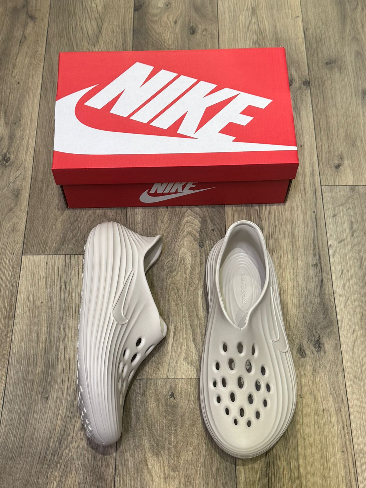 Nike React X Slip-on Shoes
Responsive Cushioning, Lightweight Performance, Modern Styling, Superior Comfort, Durable Traction, Innovative Design, Sporty, And Exceptional Everyday men women Shoes