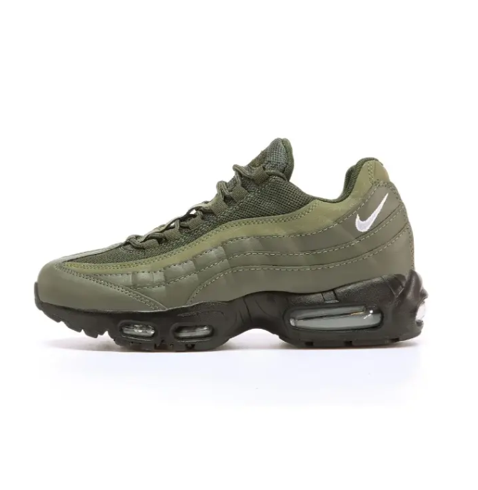Casual Nike Air Max Ducks Sneaker
A Feather Edition Features Oregon-Inspired Graphics, Rubber Sole, Breathable Durable Materials, Full-length Air Cushioning, and a Supportive, Comfortable Fit Daily.
