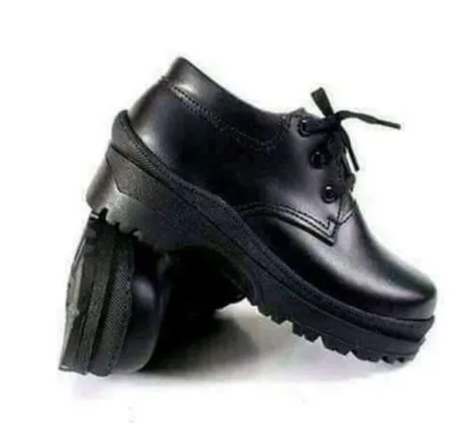 Premium Genuine Leather School Shoes For Boys & Girls – Durable, Comfortable, And Stylish Black Leather School Footwear Available In Multiple Sizes
