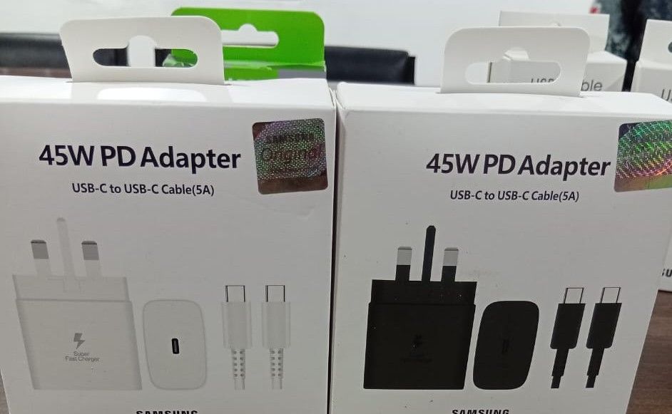 Samsung Galaxy Fast Charger 45W USB C Type C To C Full Wall Charger Super Fast Adapter Charger For Galaxy A07 A17 A06 A16 A15 5G A14 A13 A53 A54 A55 A06 A04s A05s A12 A52 S25 S24 S23 S22