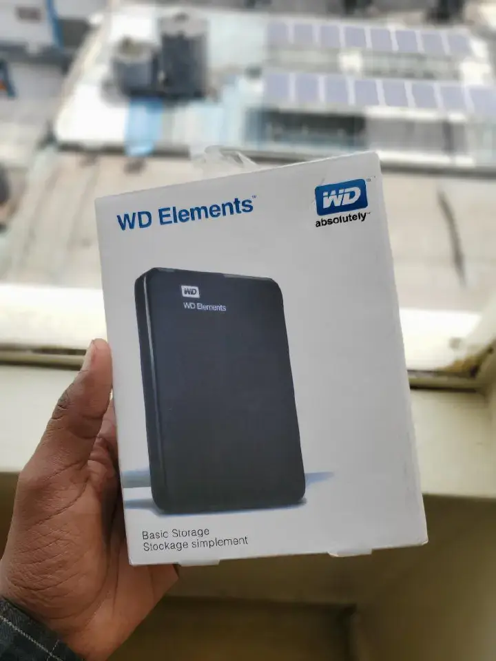 WD External Hard Drive (500GB / 1TB) – USB 3.0 Portable HDD with Protective Casing – Fast Data Transfer, Durable Build, Backup & Storage for PC, Laptop, TV, Consoles & More