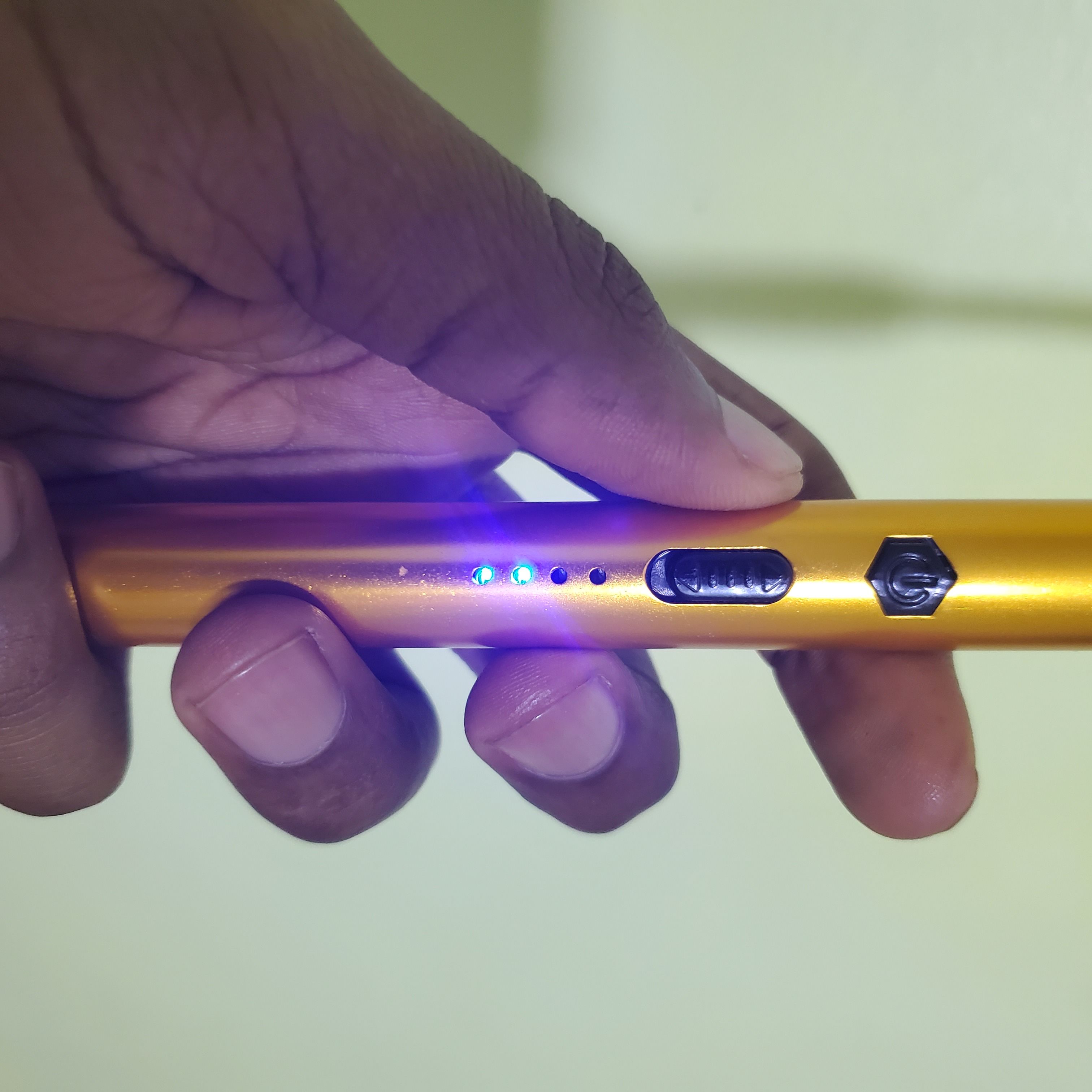 Electric USB Rechargeable Lighter – Flameless Windproof Arc Lighter with Bendable Neck, Safety Switch & Long-Lasting Battery for Kitchen, Candles, Gas Stoves & Outdoor Use