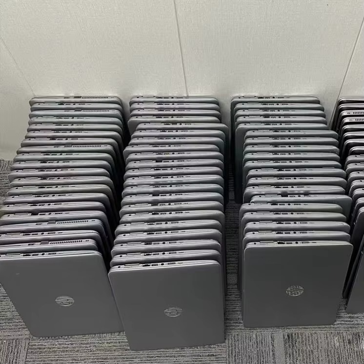 HP EliteBook 820 G3 Laptop – Intel Core i7 | 8GB RAM | 256GB SSD | 12.5" HD Display | Compact Business Laptop | Fast & Reliable Performance – FREE Bag + Watch + Type-C Cable