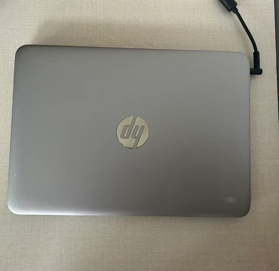 HP EliteBook 820 G3 Laptop – Intel Core i7 | 8GB RAM | 256GB SSD | 12.5" HD Display | Compact Business Laptop | Fast & Reliable Performance – FREE Bag + Watch + Type-C Cable