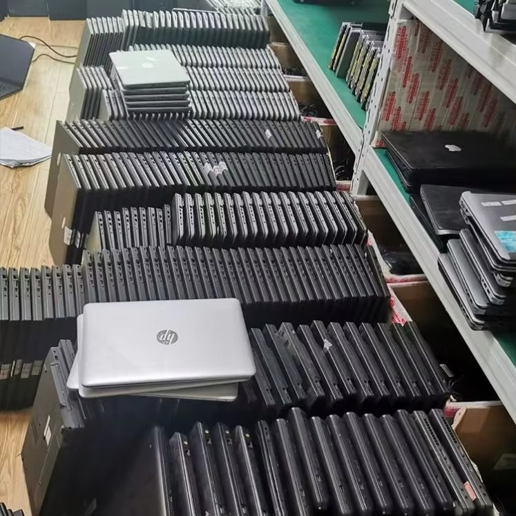 HP EliteBook 820 G3 Laptop – Intel Core i7 | 8GB RAM | 256GB SSD | 12.5" HD Display | Compact Business Laptop | Fast & Reliable Performance – FREE Bag + Watch + Type-C Cable