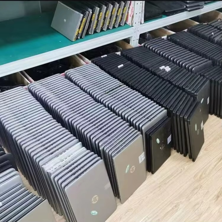 HP EliteBook 820 G3 Laptop – Intel Core i7 | 8GB RAM | 256GB SSD | 12.5" HD Display | Compact Business Laptop | Fast & Reliable Performance – FREE Bag + Watch + Type-C Cable