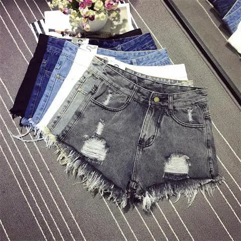 Hot girl ripped denim short pants for women in summer, lightweight, loose-fitting, high-waisted, slimming design, unique style, wide-leg, hot and trendy