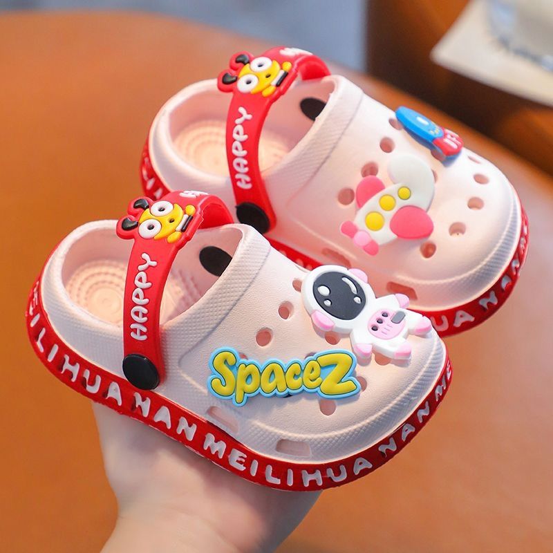 Children's slippers - Summer girls' cute cartoon indoor soft-soled anti-slip boys' baby household front-opening slip-on sandals with holes
