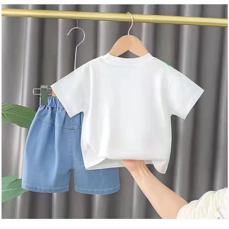 2 pcs set for children aged 0-5 new trendy boys' summer short-sleeved. Children's summer clothing with cartoon designs. Baby lightweight style.