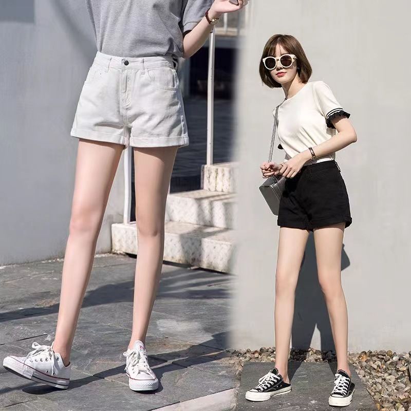 High-waisted black denim short pants for women in summer, with rolled edges, loose and comfortable, slimming and A-shaped wide-leg pants, hot pants, Korean style trendy