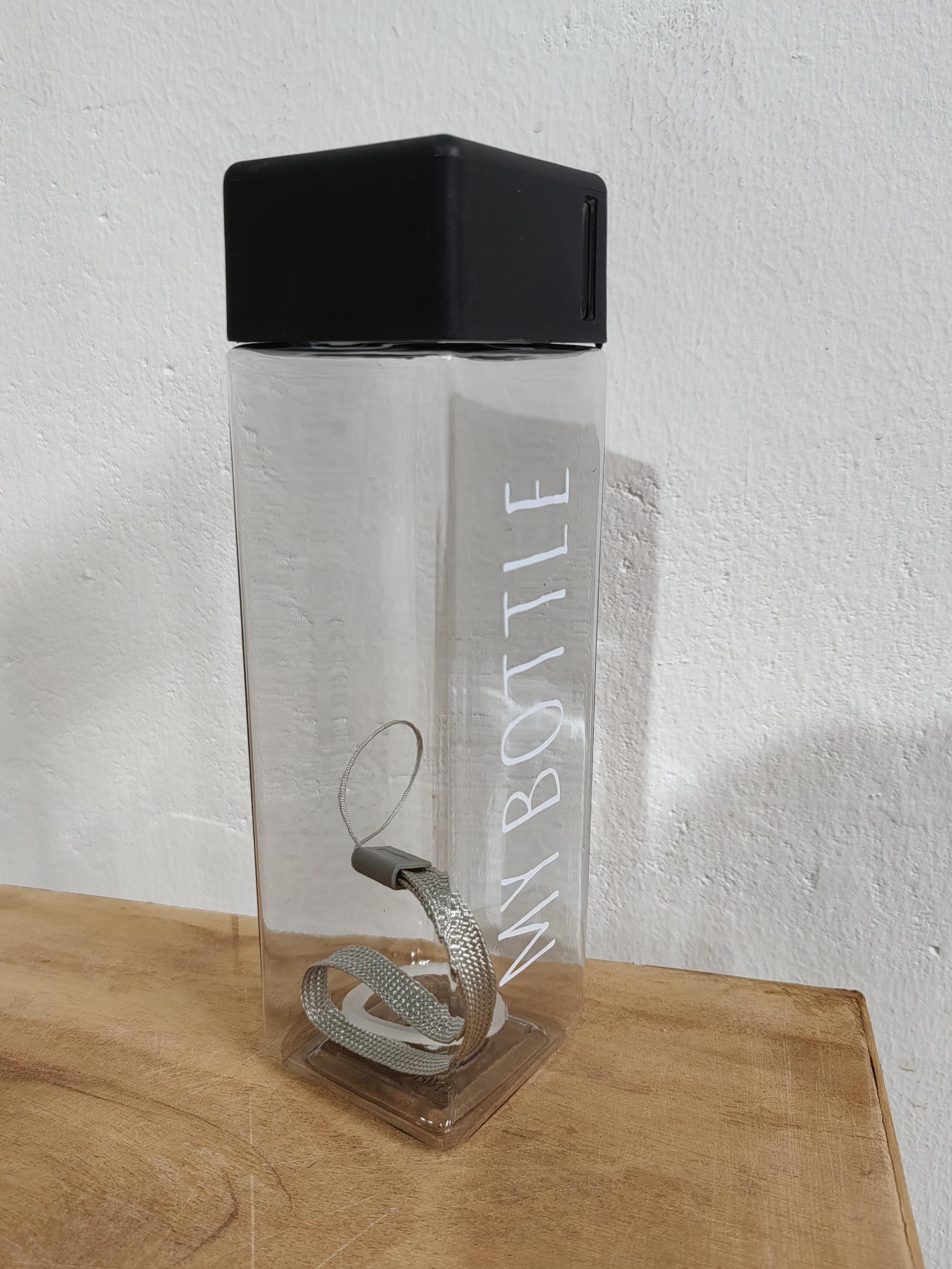 500ml Creative Square Travel Water Bottles – Fresh Macaron Color Palette,  Portable Leak-proof Hydration Essential