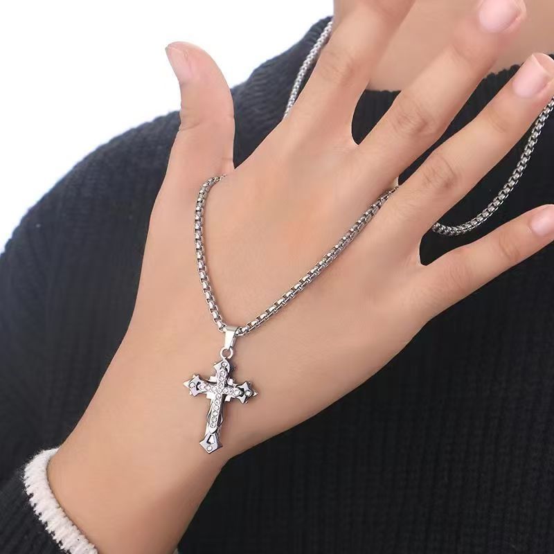 Minimalist Stainless Steel Cross Necklace for Men Women Fashion Pendant Chain Necklace Unisex Jewelry Gift