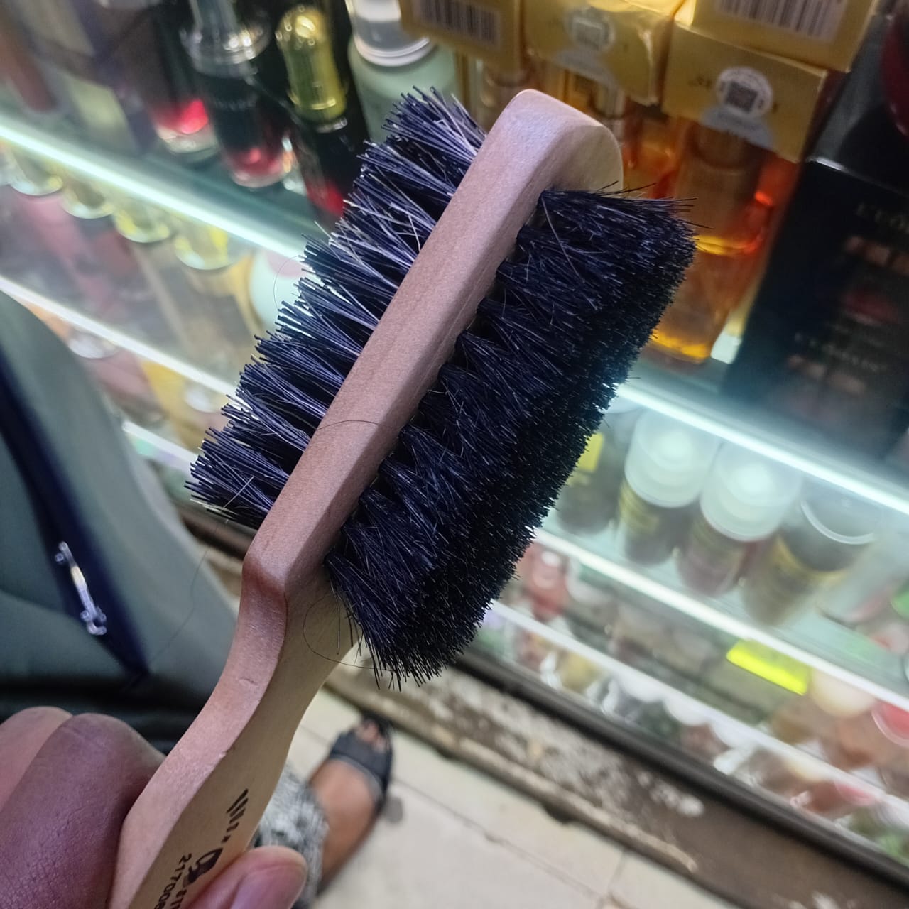 Two-Sided Gel Brush – Style, Smooth & Sleek with One Tool!✨

Meet the ultimate styling essential: the Two-Sided Gel Brush, designed to give you smooth edges, defined baby hairs, and flawless finishin