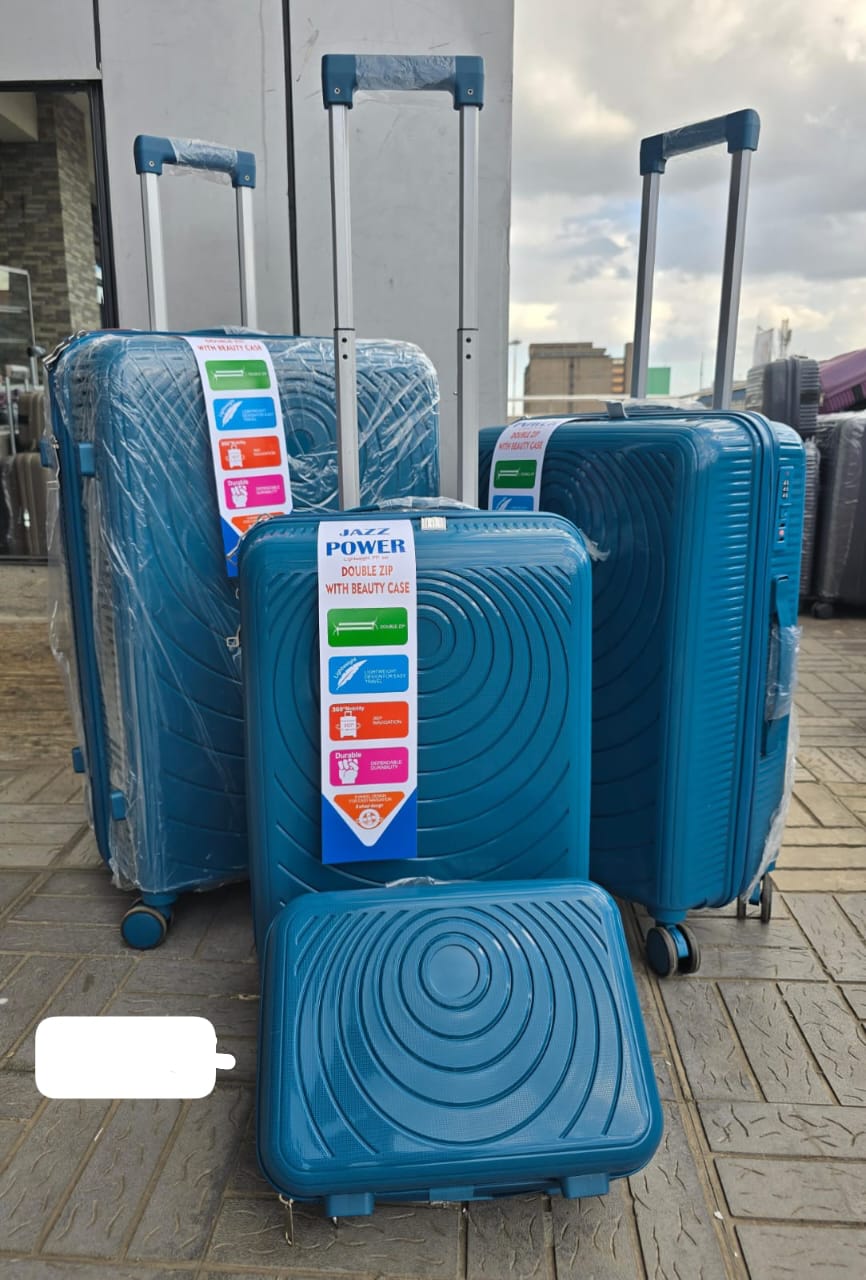 4-in-1 JAZZ POWER PP Rubber Suitcase – Durable, Secure, and Complete
Travel smart with the 4-in-1 JAZZ POWER PP Rubber Suitcase set, designed for style, durability, and security. Made from premium PP