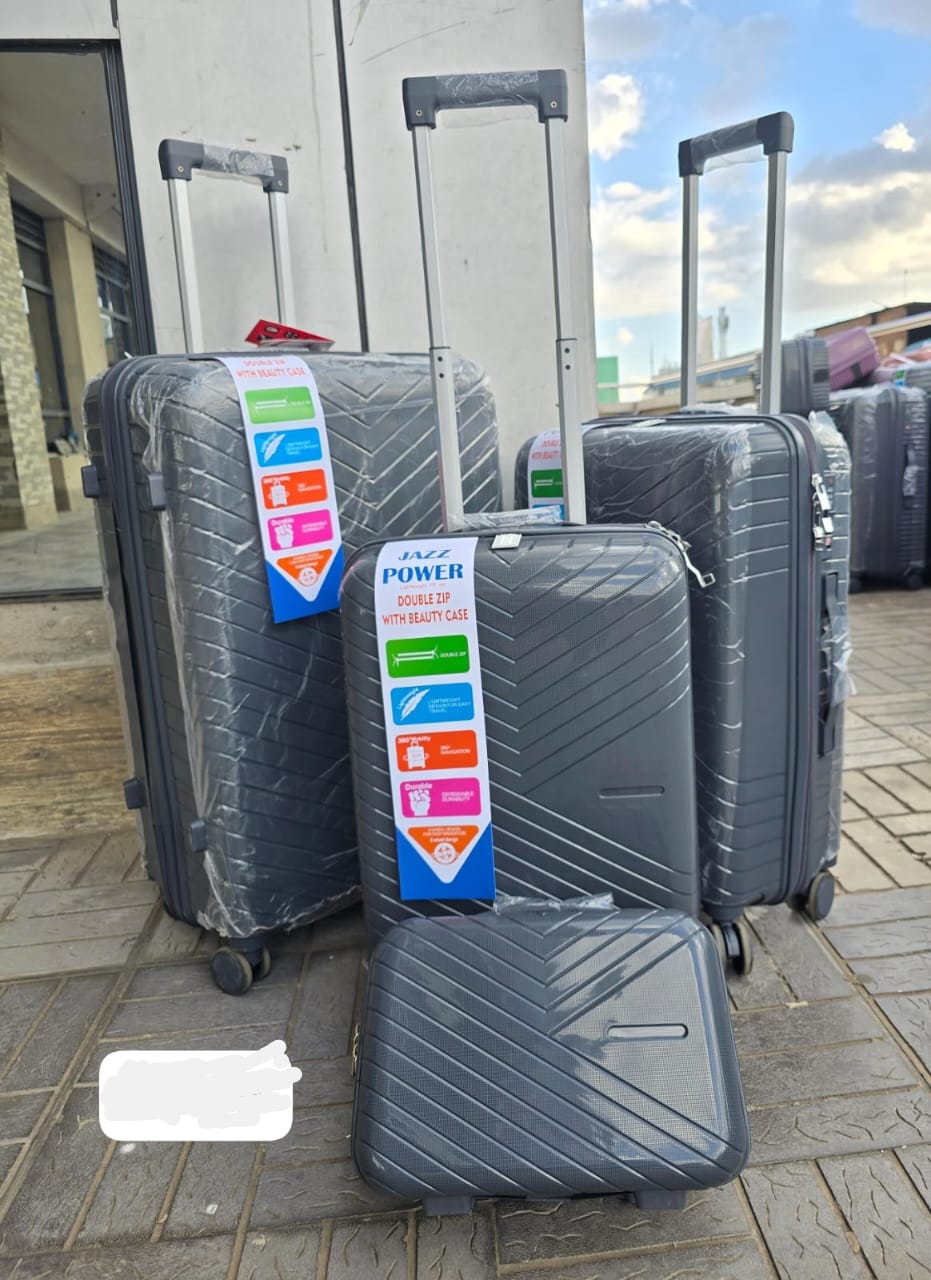 4-in-1 JAZZ POWER PP Rubber Suitcase – Durable, Secure, and Complete
Travel smart with the 4-in-1 JAZZ POWER PP Rubber Suitcase set, designed for style, durability, and security. Made from premium PP