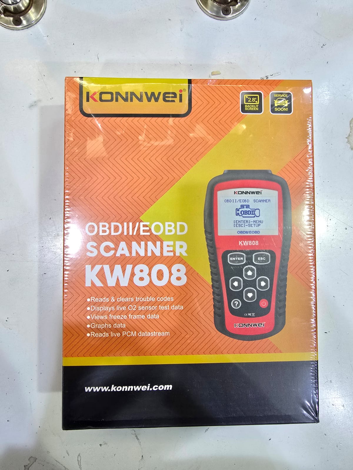 Konnwei OBD Scanner – Diagnose Like a Pro! 🔧

Take control of your vehicle’s health with the Konnwei OBD Scanner, the ultimate tool for car owners and mechanics alike. Quickly detect issues, read eng