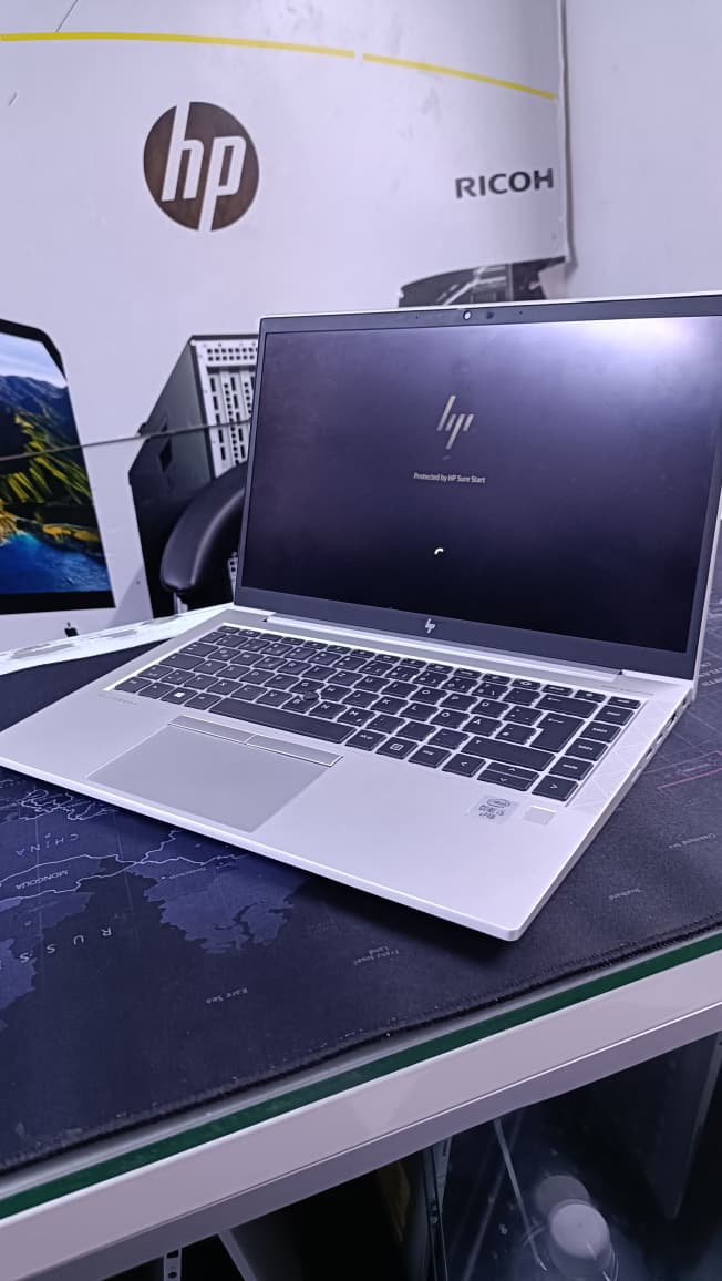 HP ELITEBOOK 840 G7 COI5 10 TH GENERATION 16GBRAM 256GBSSD TOUCHSCREEN SILVER WITH BACKLIT KEYBOARD