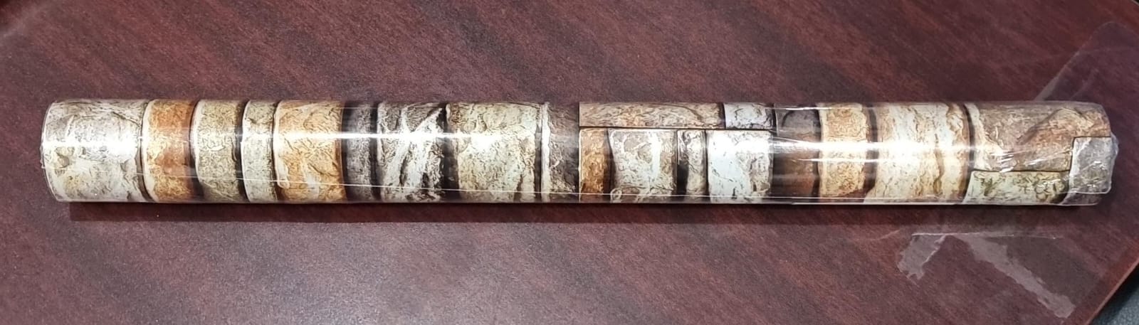 Classic Self-Adhesive Wallpaper Roll 45cm x 10m – Peel & Stick Decorative Wall Covering for Home, Office, Kitchen, Bedroom, Waterproof and Easy to Apply