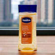 Vaseline Cocoa Radiant Body Oil, 100% Natural Cocoa Butter - 200ml fast absorbing formula, non-greasy formula.