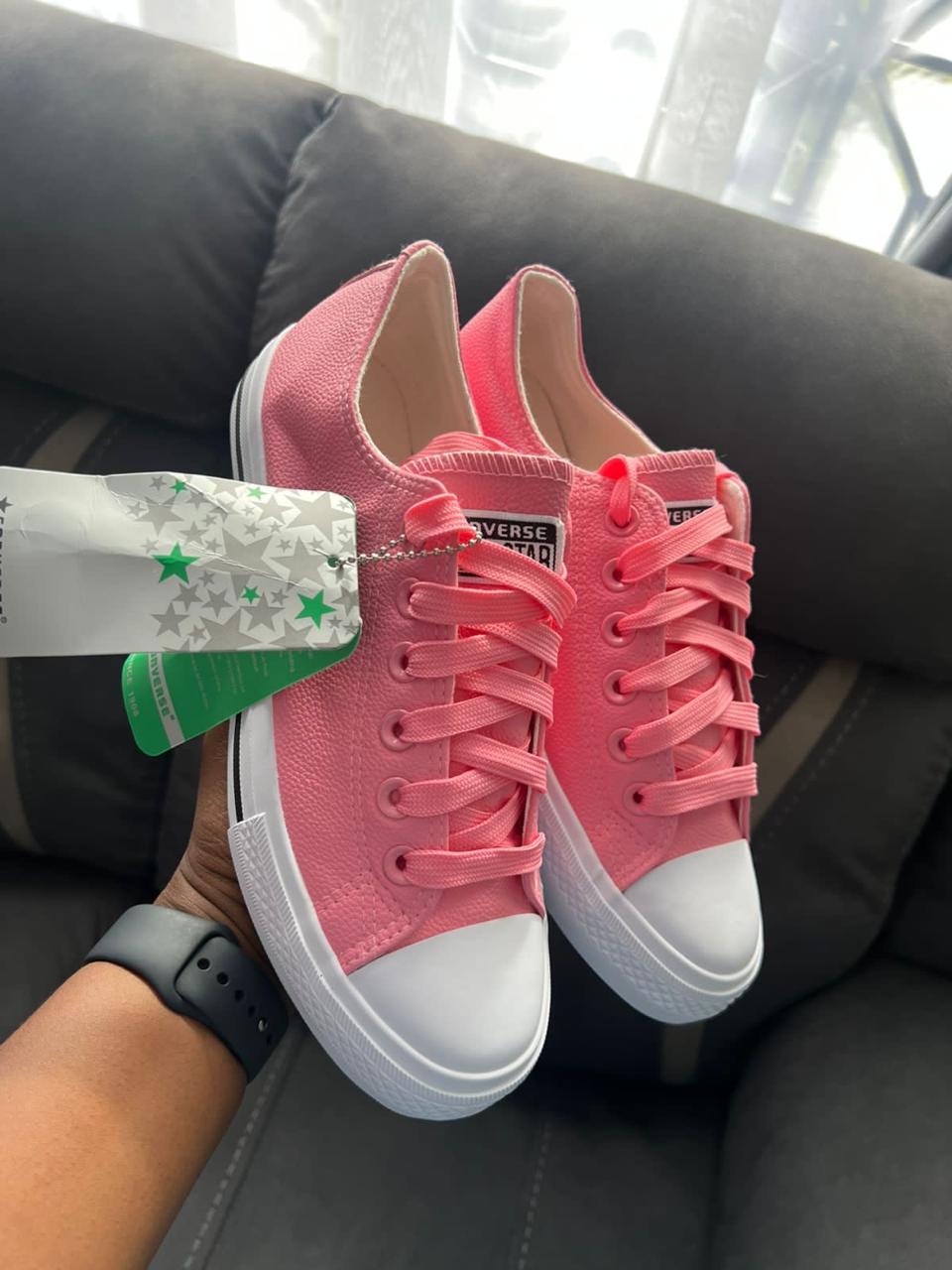 Restocked trendy ALL STAR LEATHER CONVERSE RUBBERS available in pink, white, all black, black/white, grey. Fast delivery within 1-5 days. Few pieces remaining. ALL STAR LEATHER CONVERSE RUBBERS OFFER.