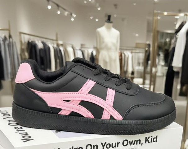 Sneakers Women/unisex Large Size New Sports Shoes unisex Small White with stripes Shoes Fashion Comfort Sneakers Lightweight Casual Running Shoes trendy shoes tennis shoe unisex shoes leather .