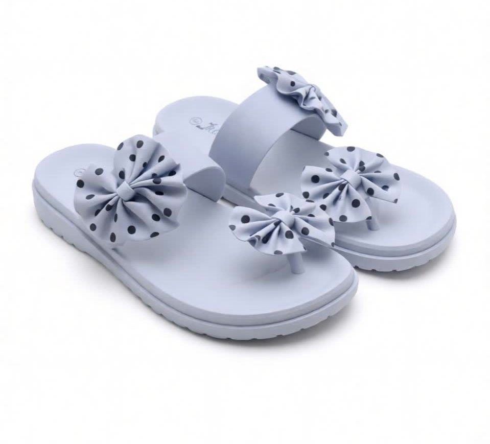 Women Black Flat Slide Sandals with Polka Dot Bow, Comfortable Open Toe Casual Slippers Soft Sole Summer Beach Fashion Shoes for Ladies.