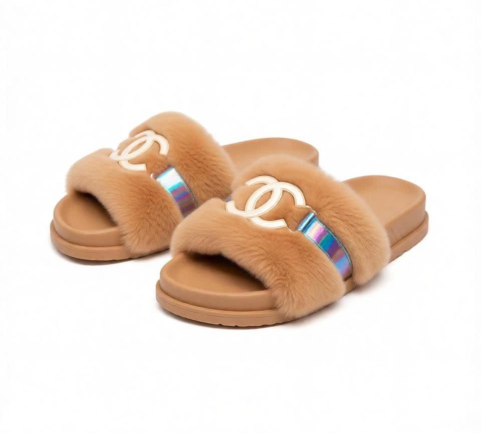 OFFER! New Women’s Stylish Fluffy Slides Soft Fur Slip-On Slippers with Luxury Metal Detail, Lightweight Comfortable Flat Sandals, Trendy Casual Indoor & Outdoor Slides for Everyday Wear (Sizes 37–42)