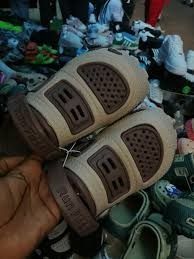 Summer Breathable Men's New Lightweight Soft Sole Hole-toed Shoes Men's Slippers Dual-purpose.