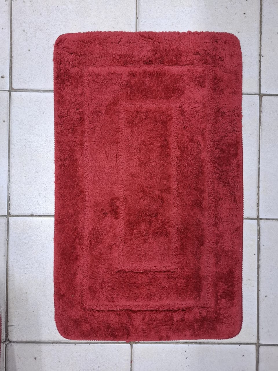 Flocking Mats Non-slip. Durable Soft Of The Feet. Size: 50x80cm This bathroom rug mat or door features extra soft and absorbent material for added comfort. Luxury material. Washing machine friendly